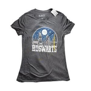 Harry Potter Hogwarts Graphic Tee Womens Small Gray Wizarding World NWT